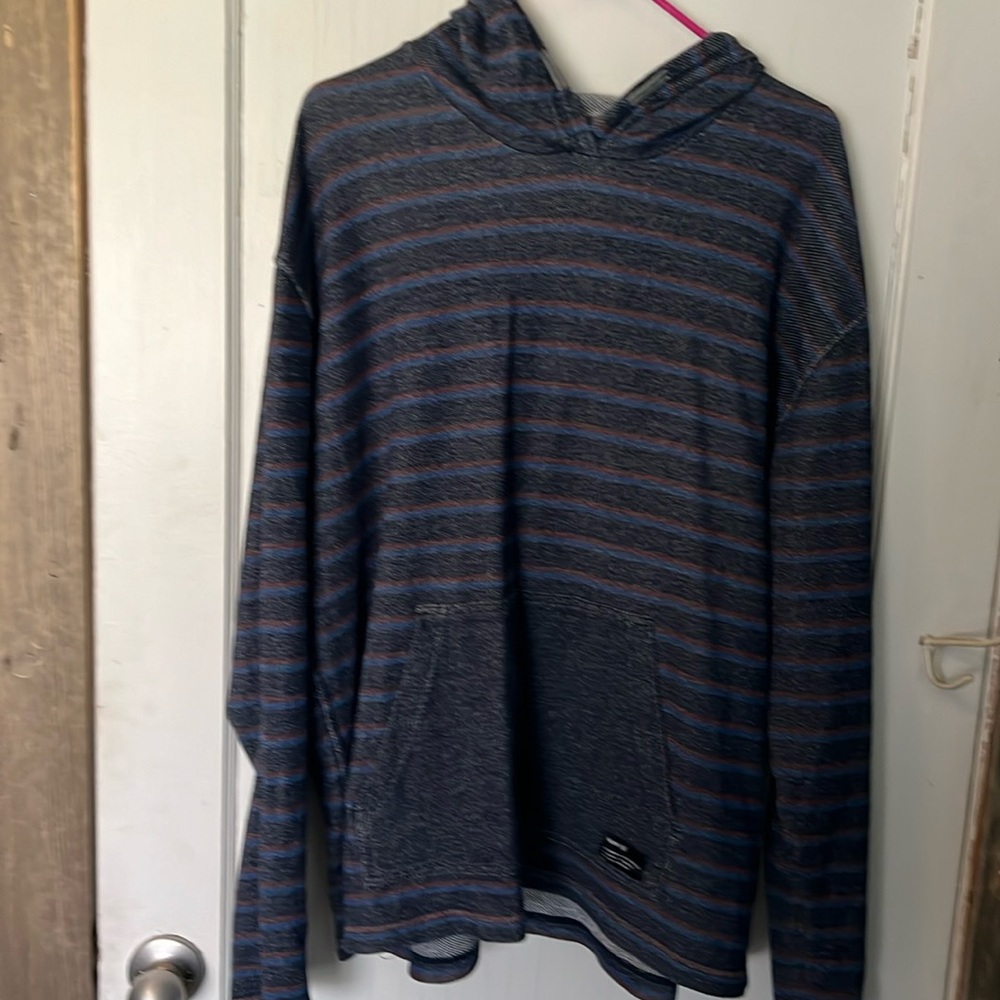 Casual men’s light weight hoodie